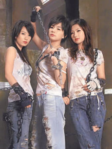 综艺《<em>she:女生宿舍</em>(mv)》